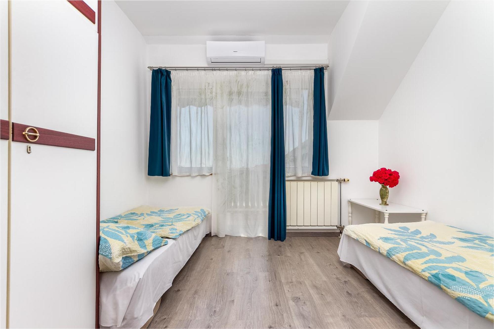 Hotel Katalin Vendeghaz Gyenesdiás Exterior foto